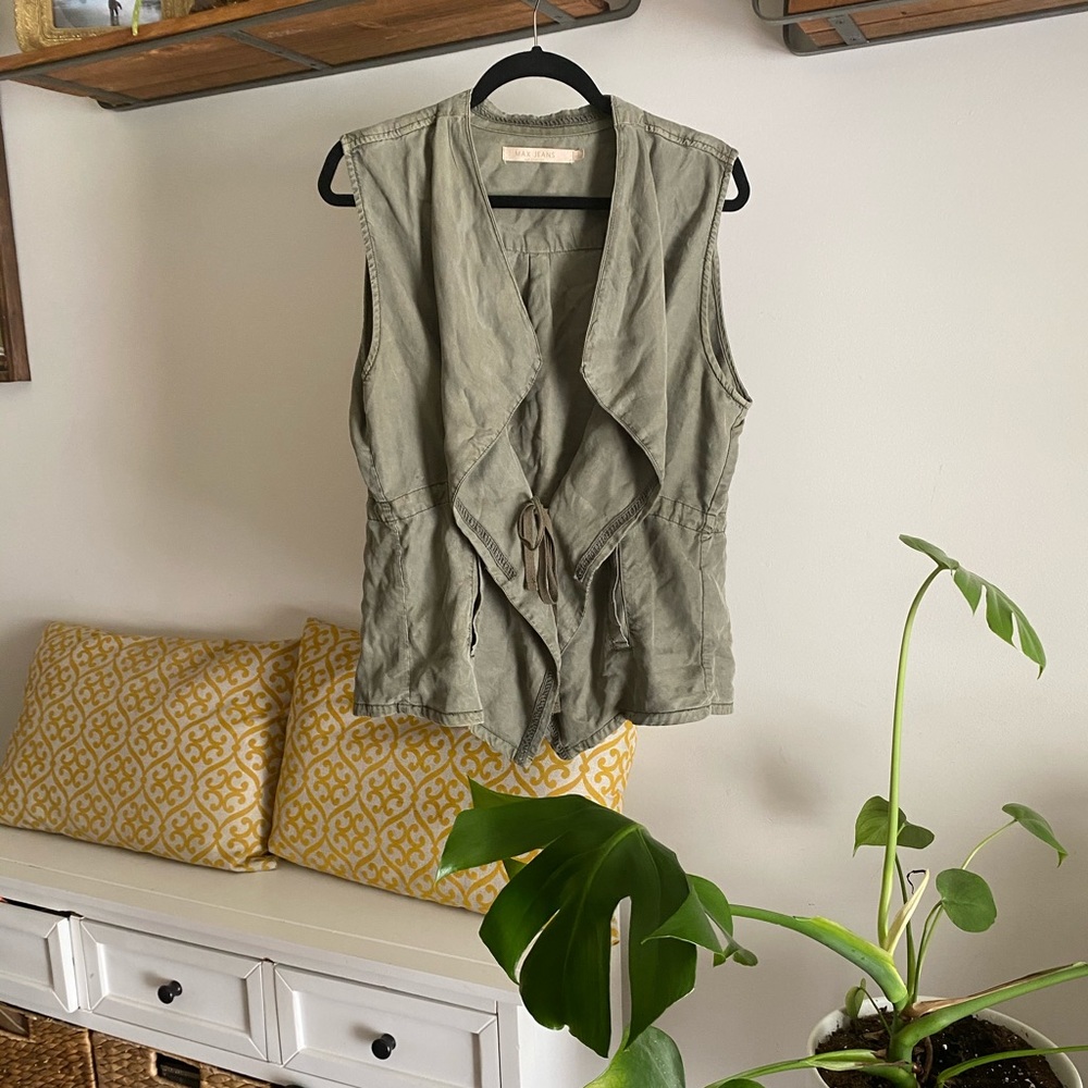 Max Jeans Hunter Green Vest - Picture 5 of 7